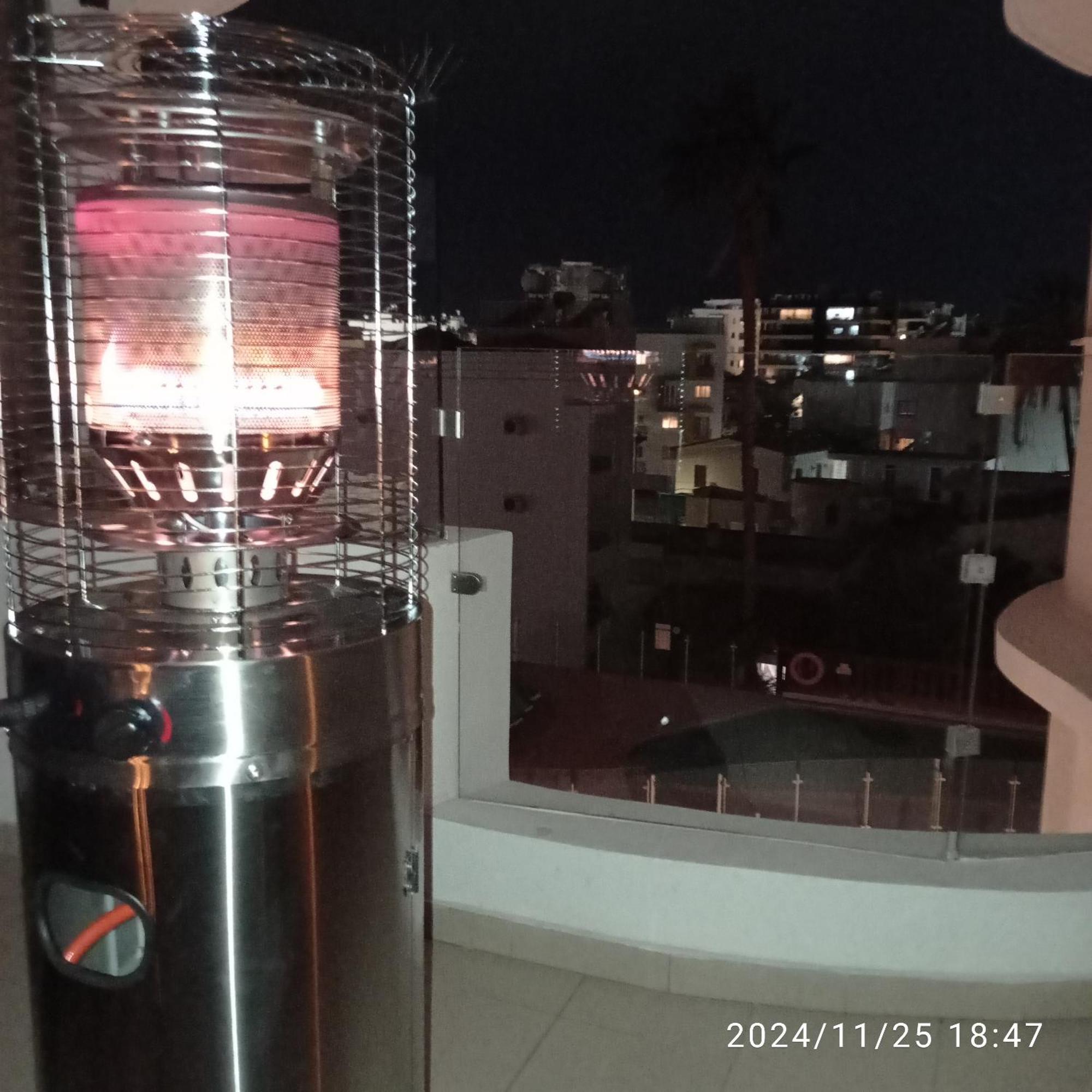 Anamor Apartment 408 Ларнака Екстериор снимка